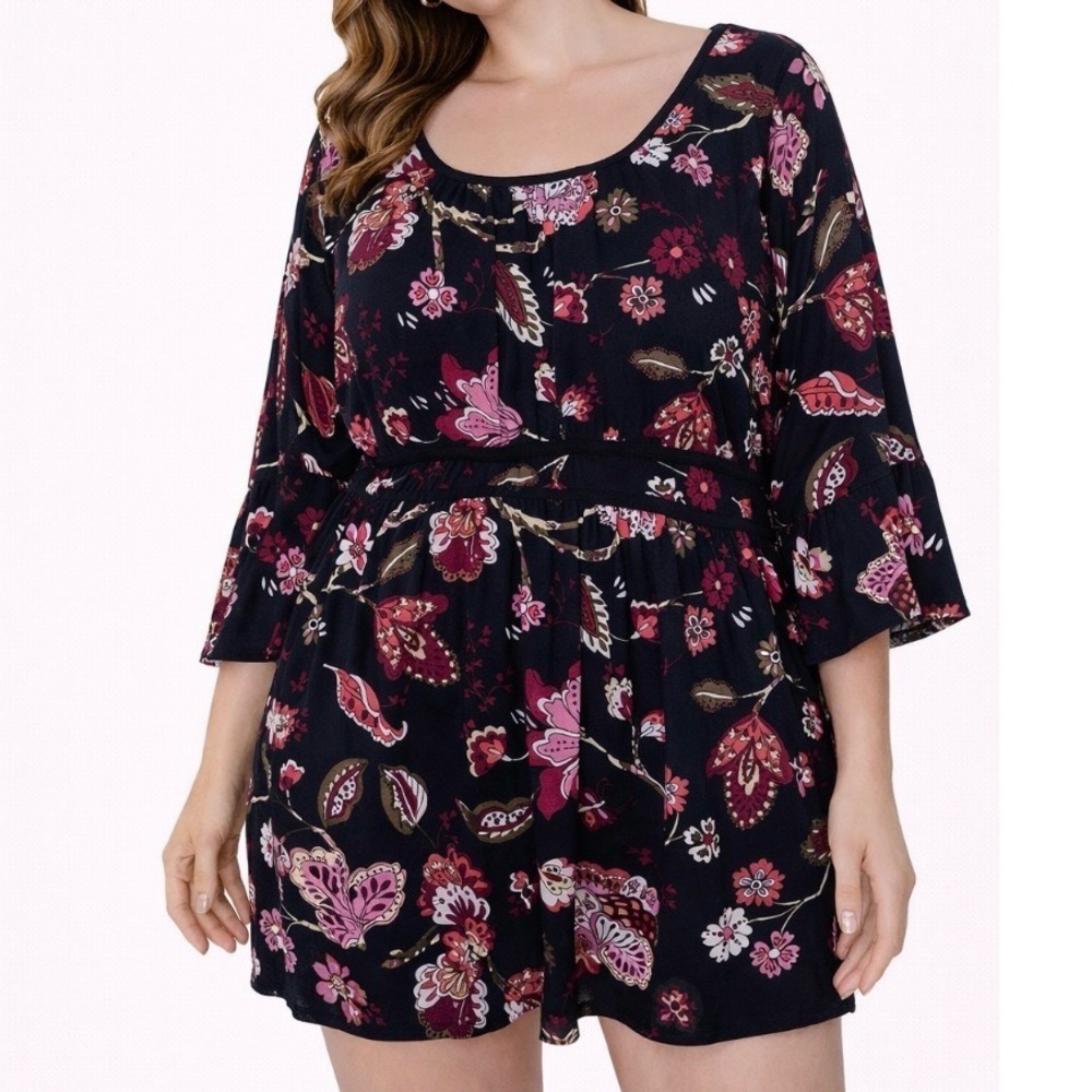 Venezia brand black babydoll floral print 3/4 sleeve lightweight flowy boho 18